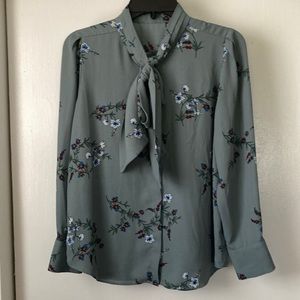 Ann Taylor Petite Classic Gray Long-sleeve  Blouse with Bow Tie